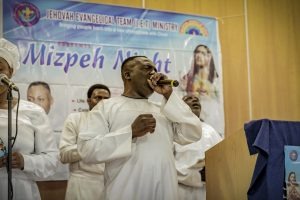 imgi_3_m5a4792_49201513351_o-300×200